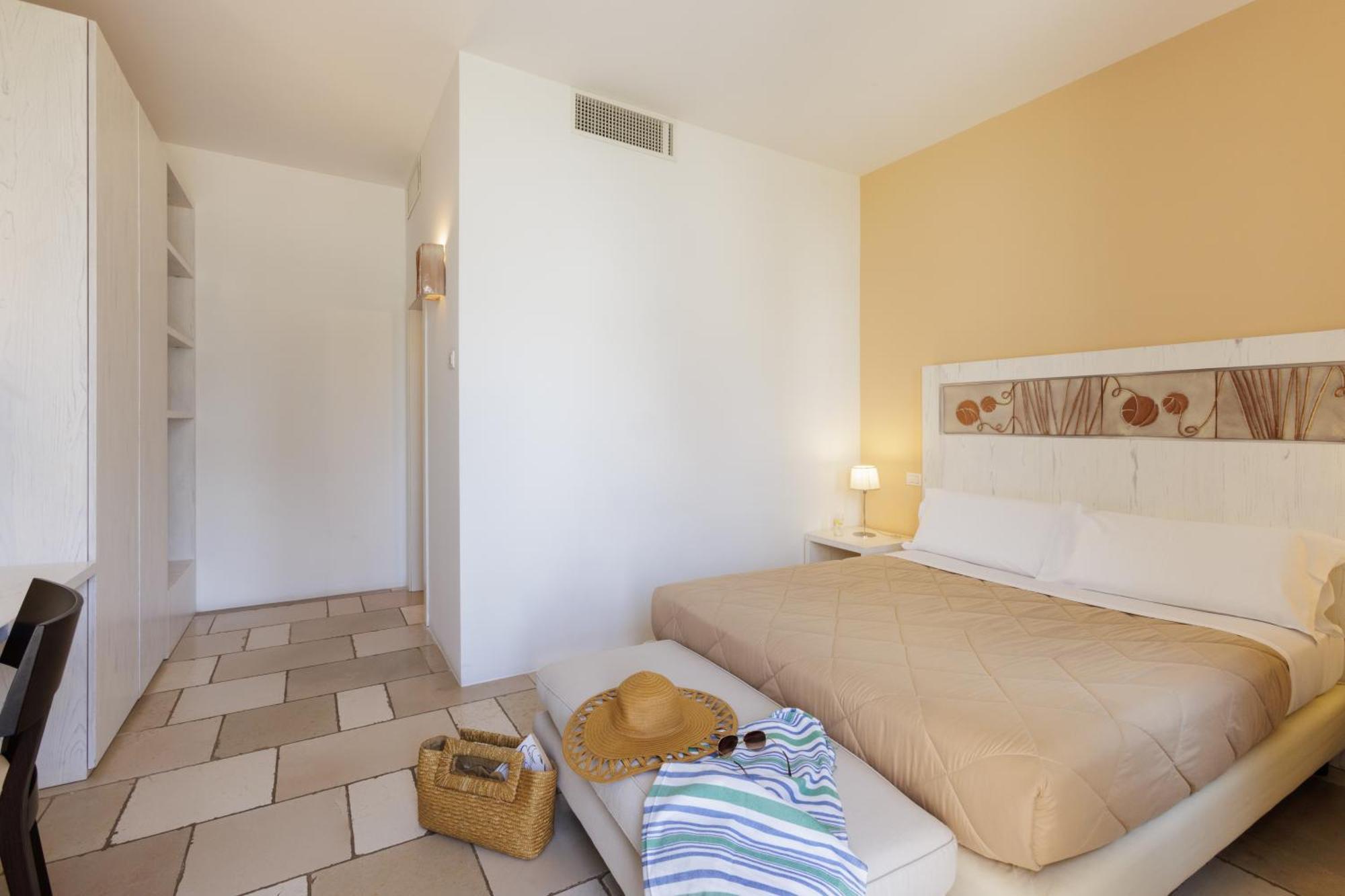 Masseria Corda Di Lana Hotel & Resort Torre Lapillo Eksteriør bilde