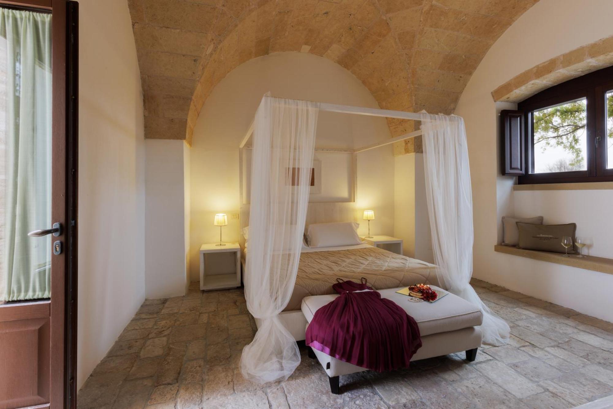 Masseria Corda Di Lana Hotel & Resort Torre Lapillo Eksteriør bilde