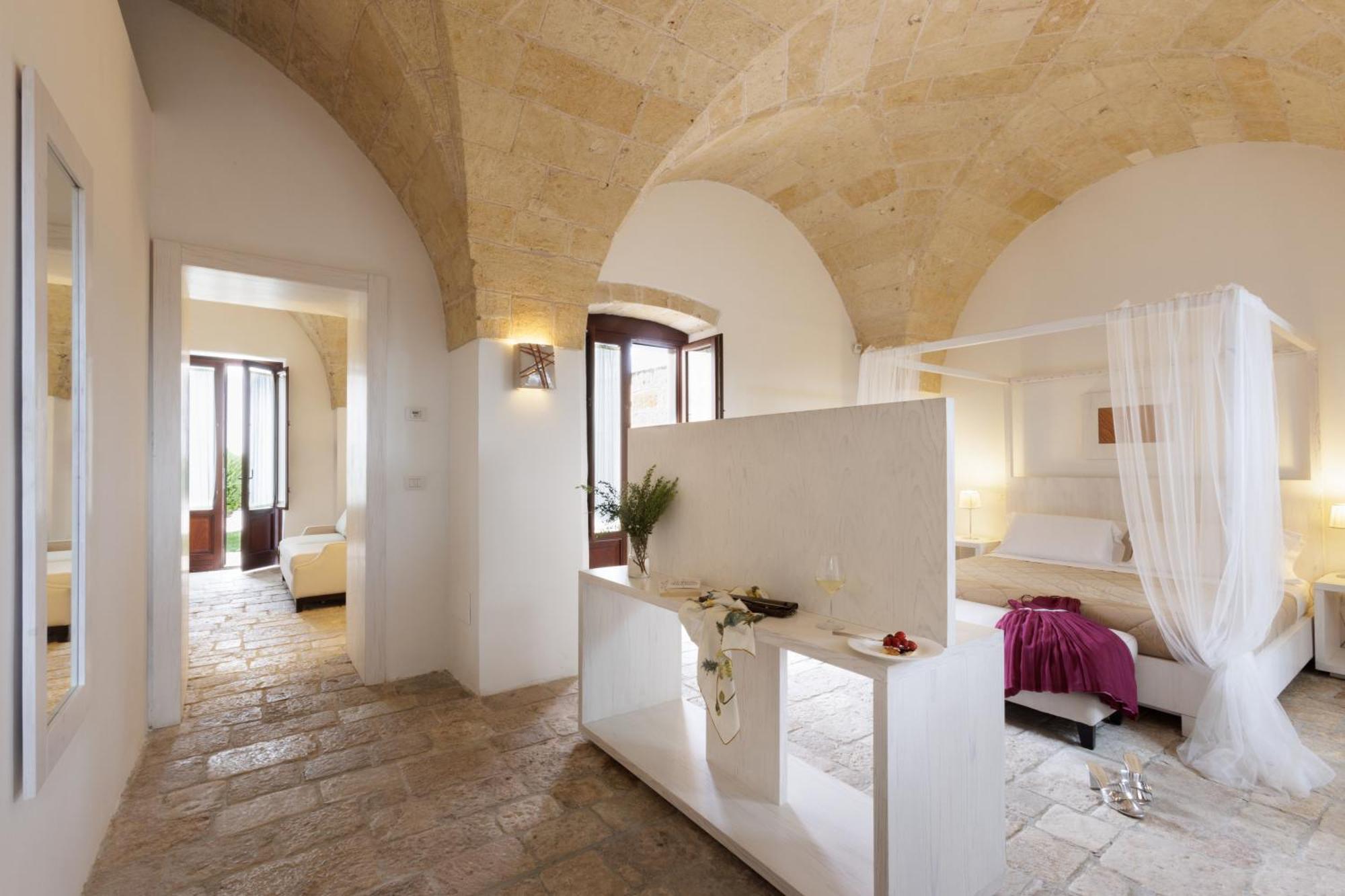Masseria Corda Di Lana Hotel & Resort Torre Lapillo Eksteriør bilde