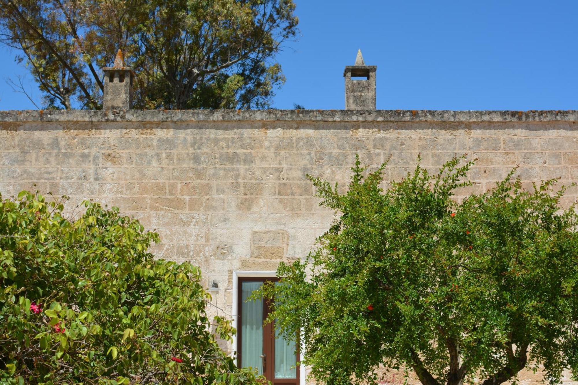 Masseria Corda Di Lana Hotel & Resort Torre Lapillo Eksteriør bilde